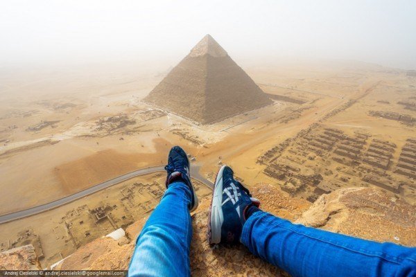 Escalando uma piramide do egito de 146 metros 7