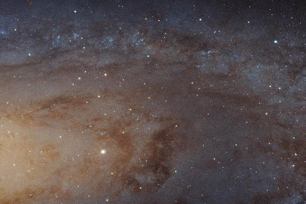 NASA publica a maior foto do mundo mostrando a Galaxia de Andromeda