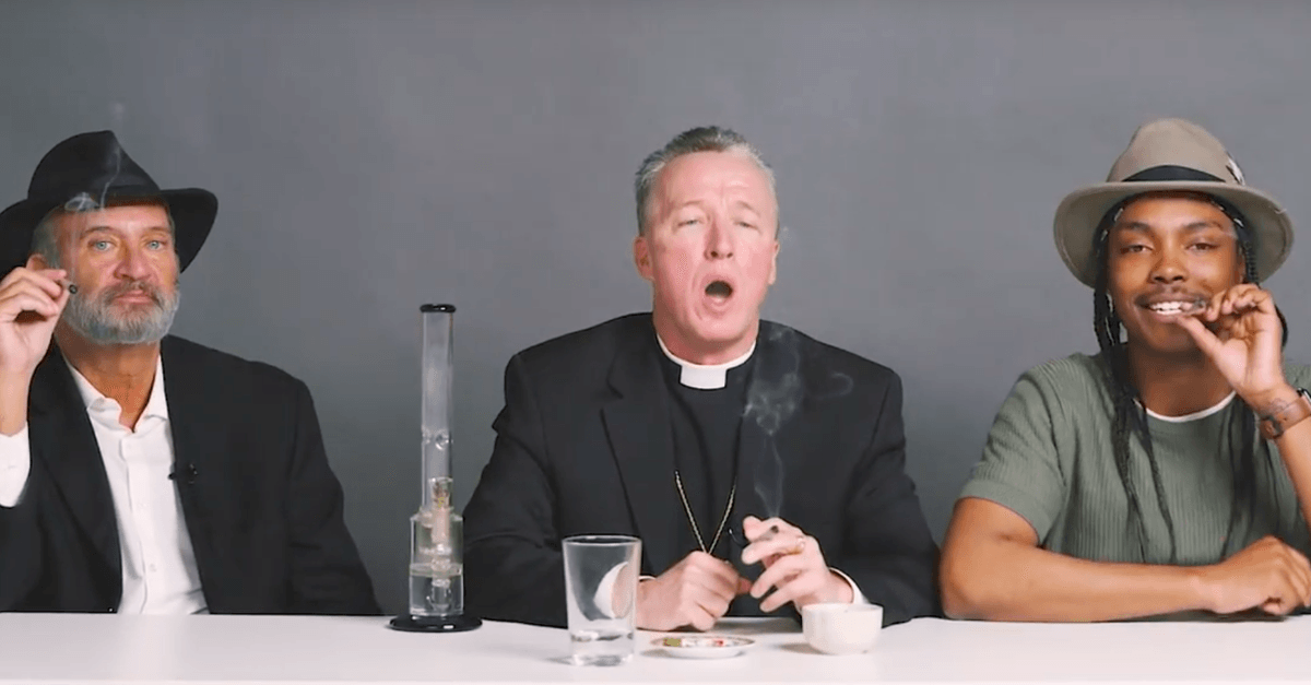 O que acontece quando um Rabino um Padre e um Ateu fumam maconha juntos