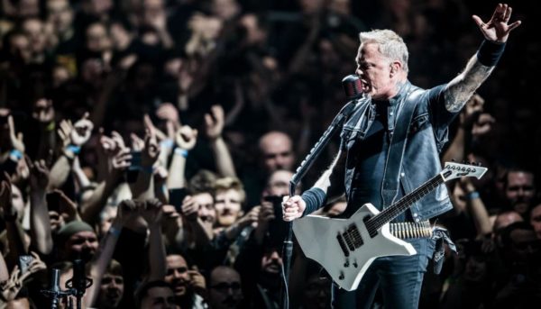 Metallica adia turnê na Oceania James Hetfield se afasta para cuidar da saúde 2