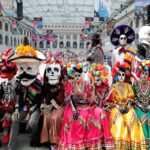 Fotos da tradicao mexicana do Dia de Los Muertos CAPA