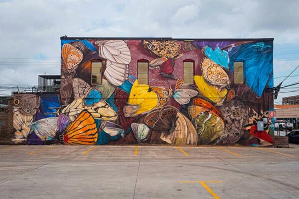 Mantra artista desenha borboletas em paredes de diversas cidades pelo mundo 50