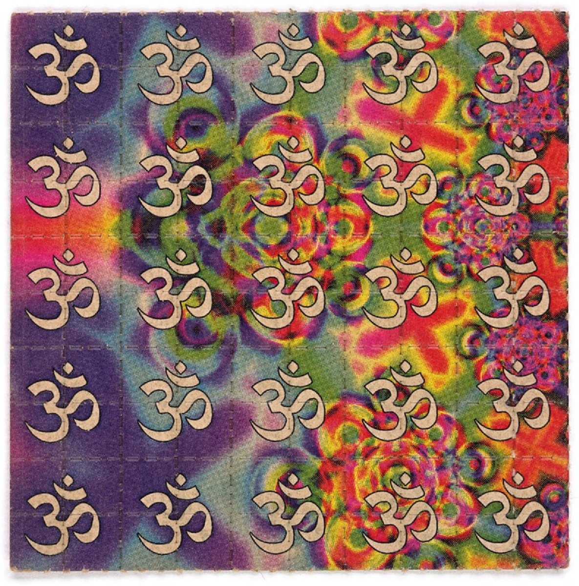 Artes nas cartelas de LSD 15