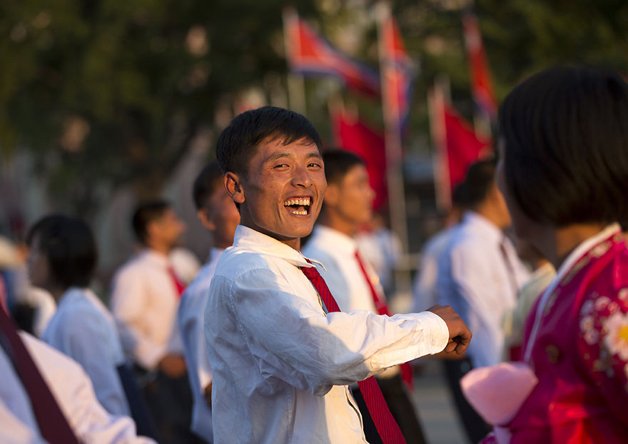 Eric Lafforgue estes norte coreanos sorrindo vao te ajudar a romper mitos e preconceitos 13