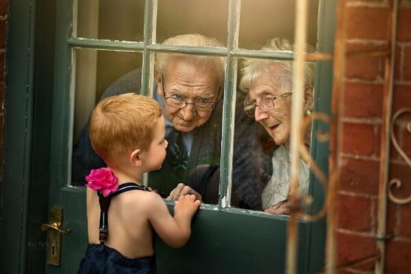 Sujata Setia fotografa britanica registra a beleza da relacao entre avos e netos CAPA